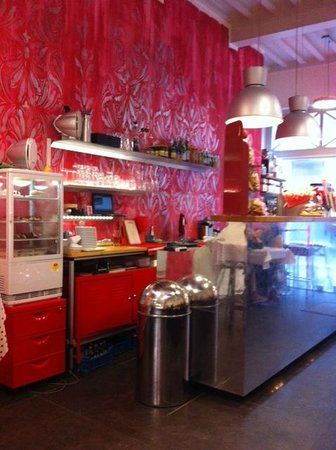 Bocconi pasta italiana